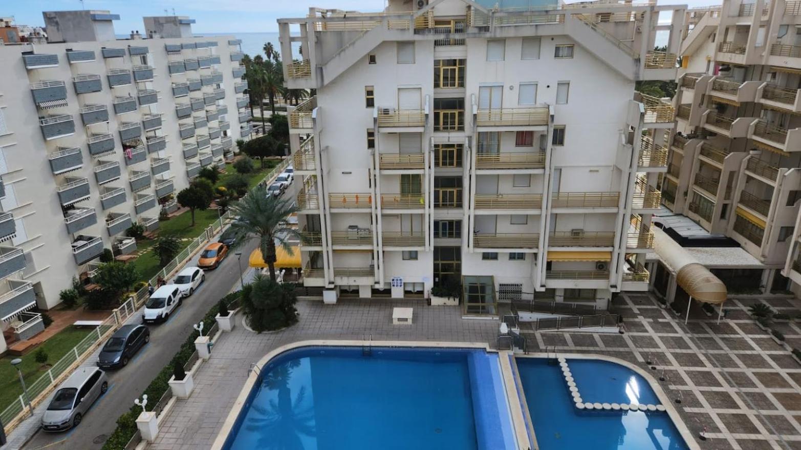 Apartments Novelty Салоу Экстерьер фото